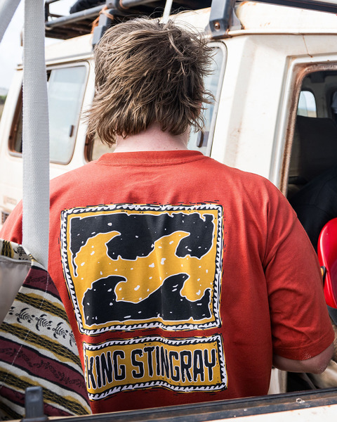 King Stingray Box Wave T-Shirt T恤